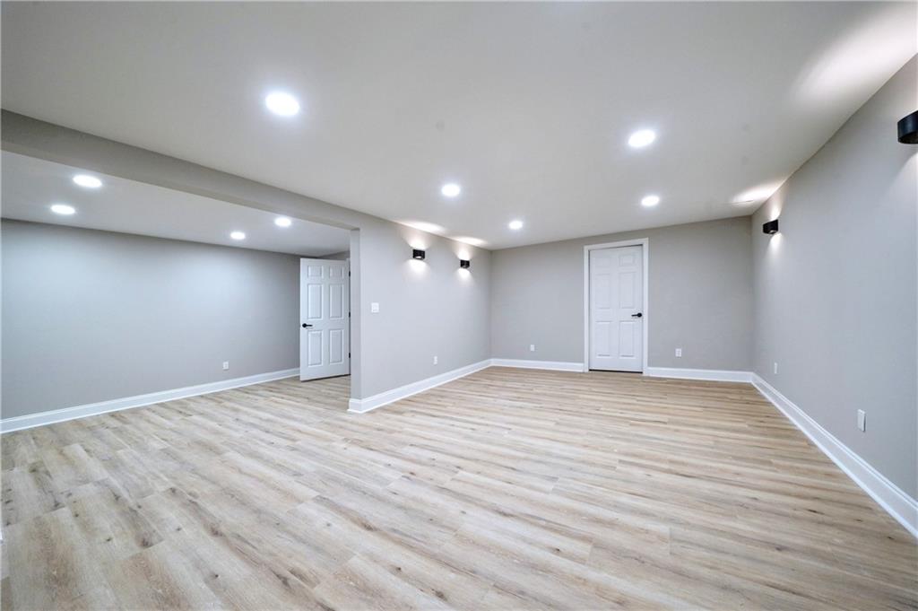 9440 Stoney Ridge Lane