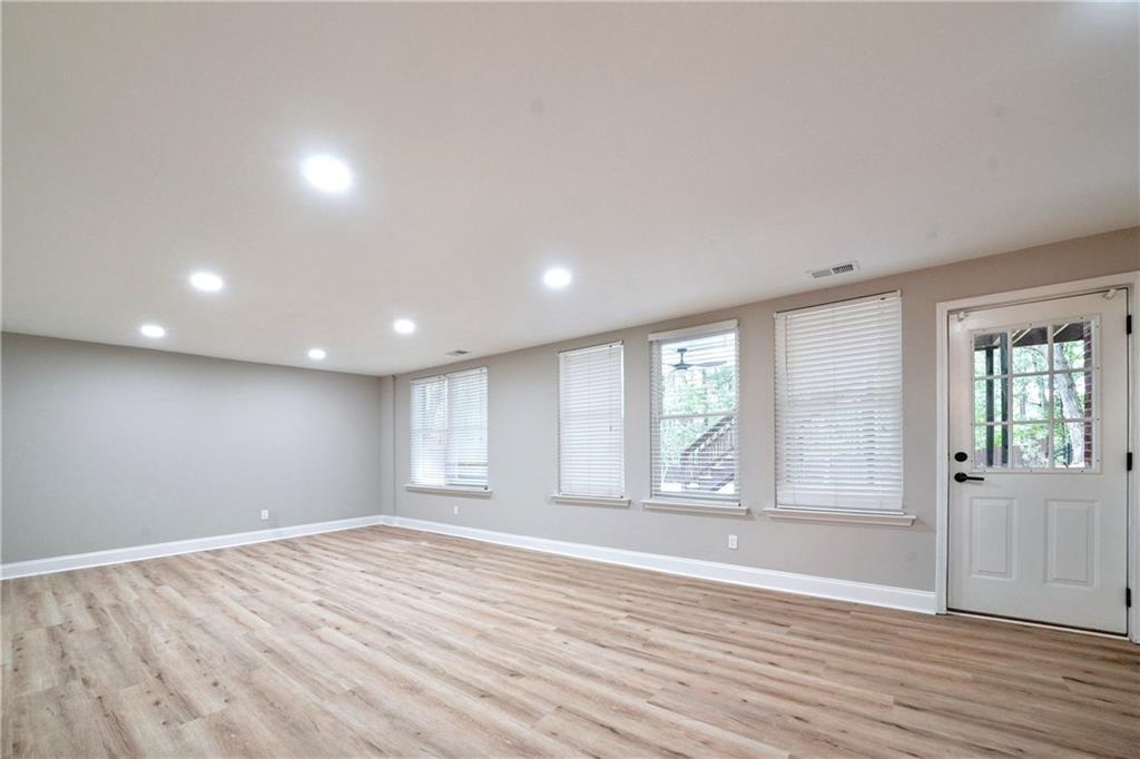 9440 Stoney Ridge Lane