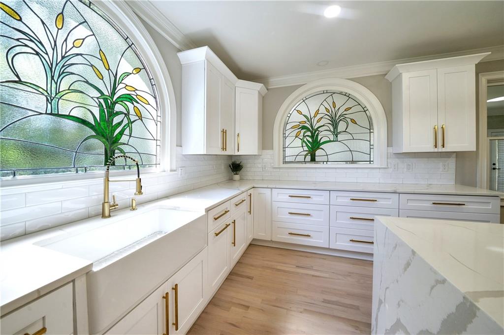 9440 Stoney Ridge Lane