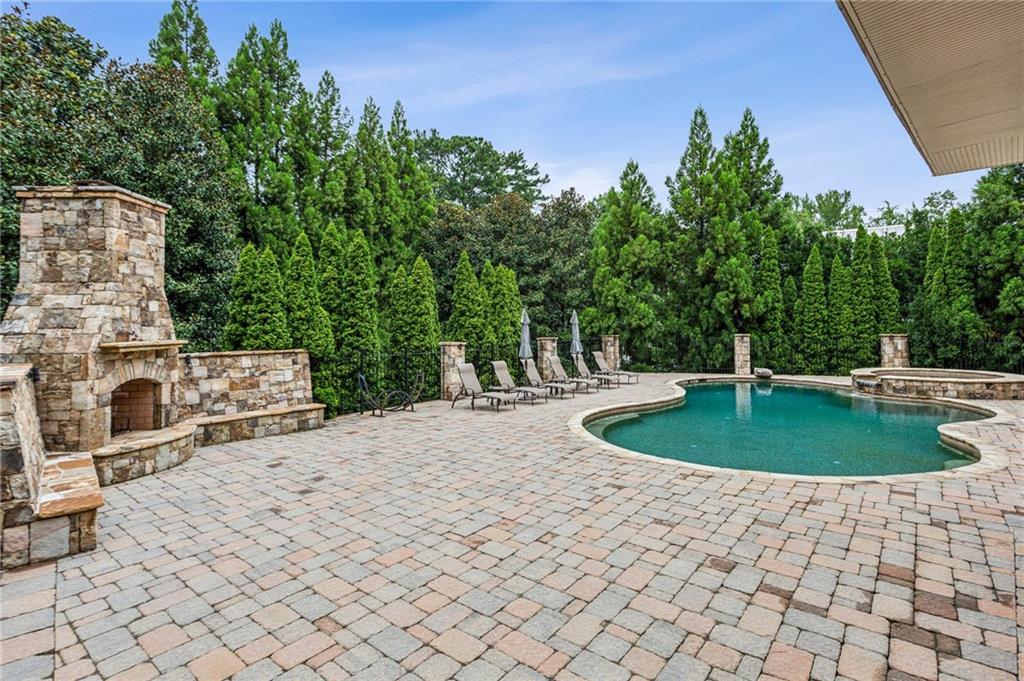 4500 Stella Drive NW