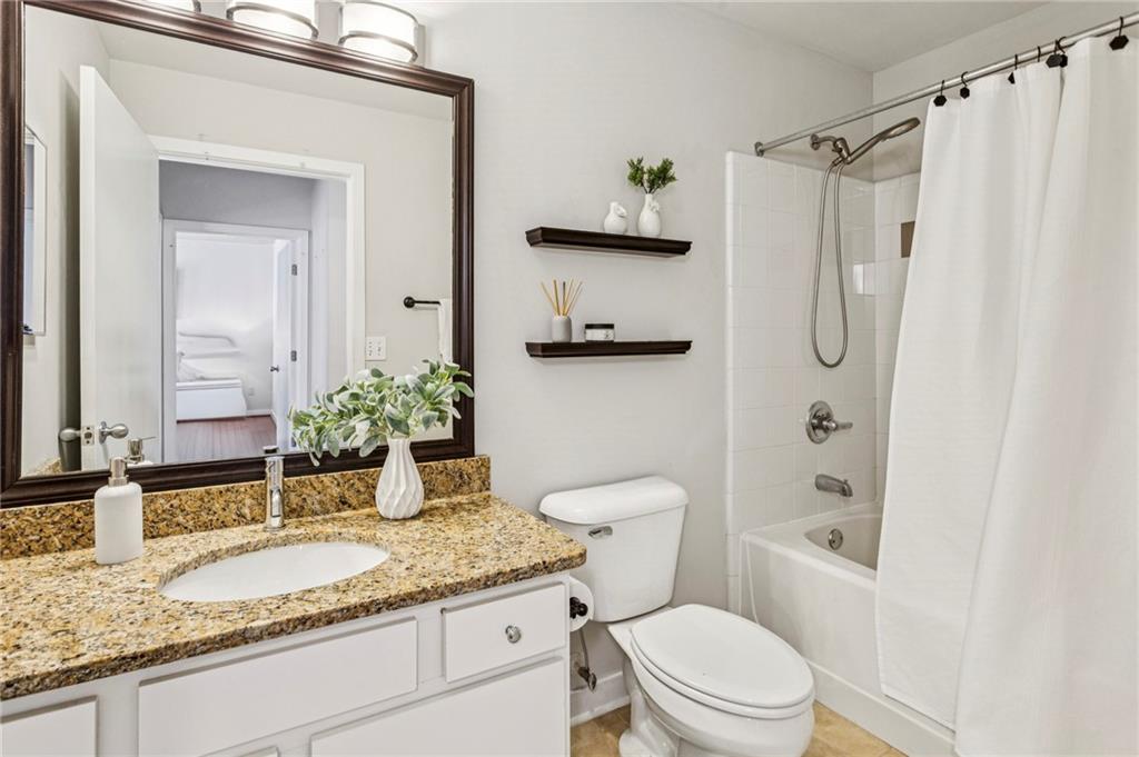 800 Peachtree Street NE Unit 1219