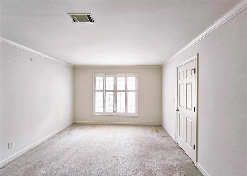 5652 River Oaks Place