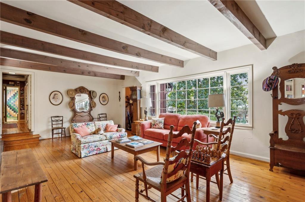 3781 Narmore Drive NE