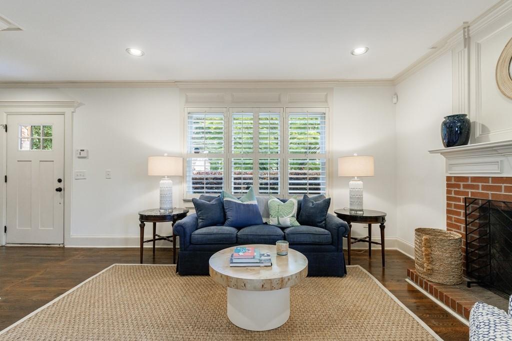 2668 Jefferson Terrace