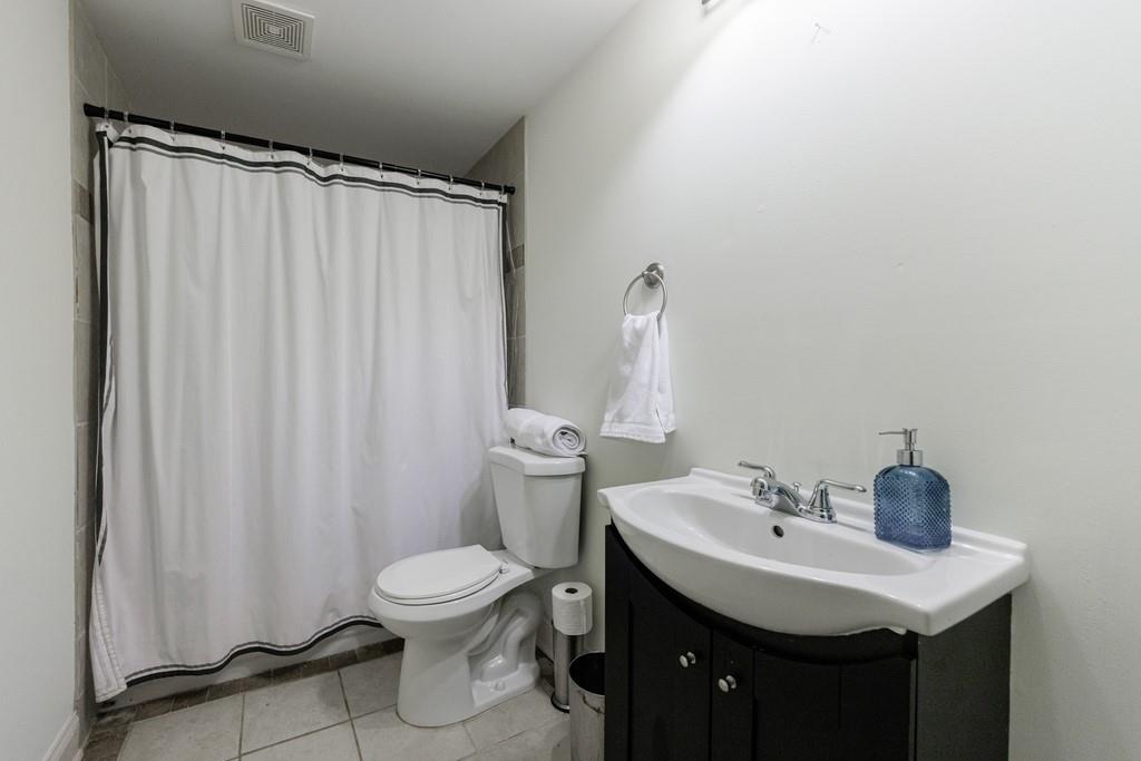 2668 Jefferson Terrace