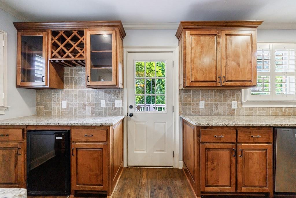 2668 Jefferson Terrace