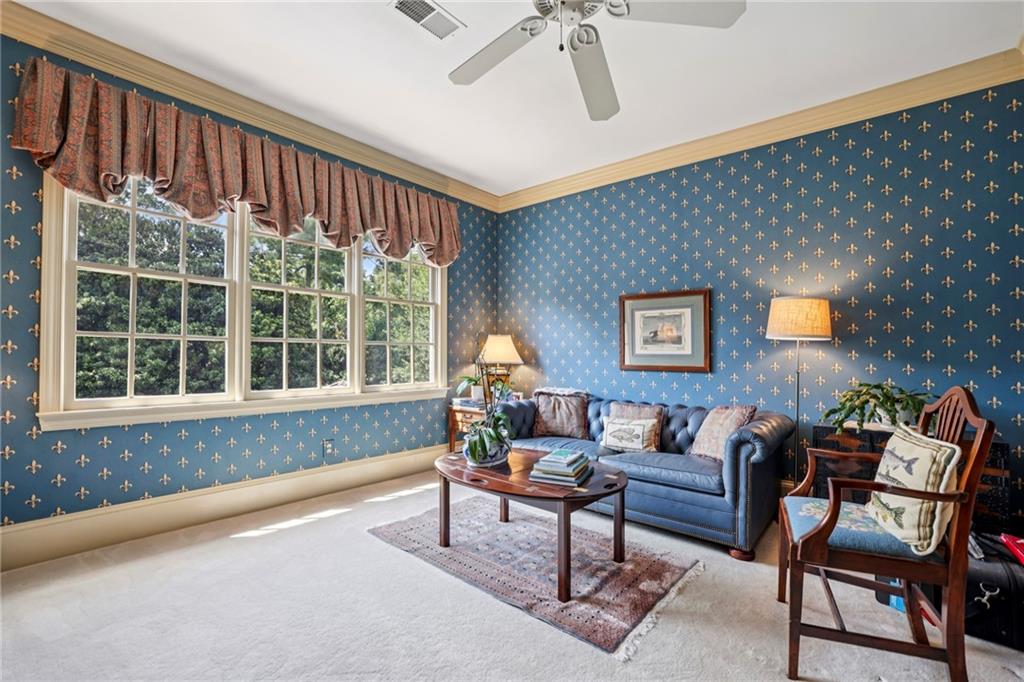 30 Old Stratton Chase