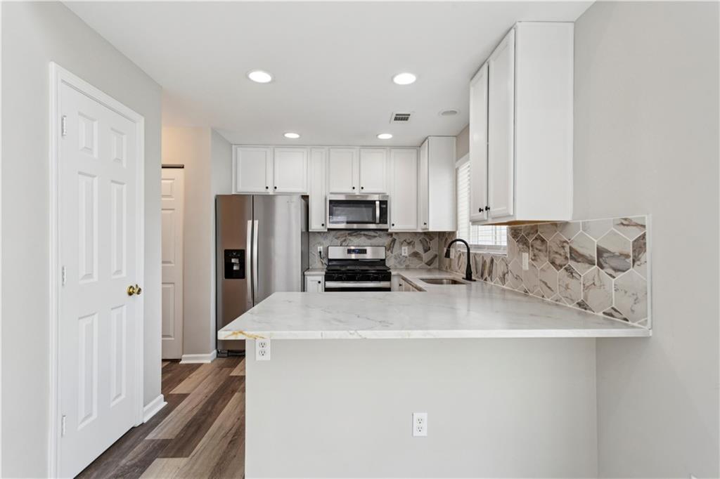 283 Hiawassee Drive