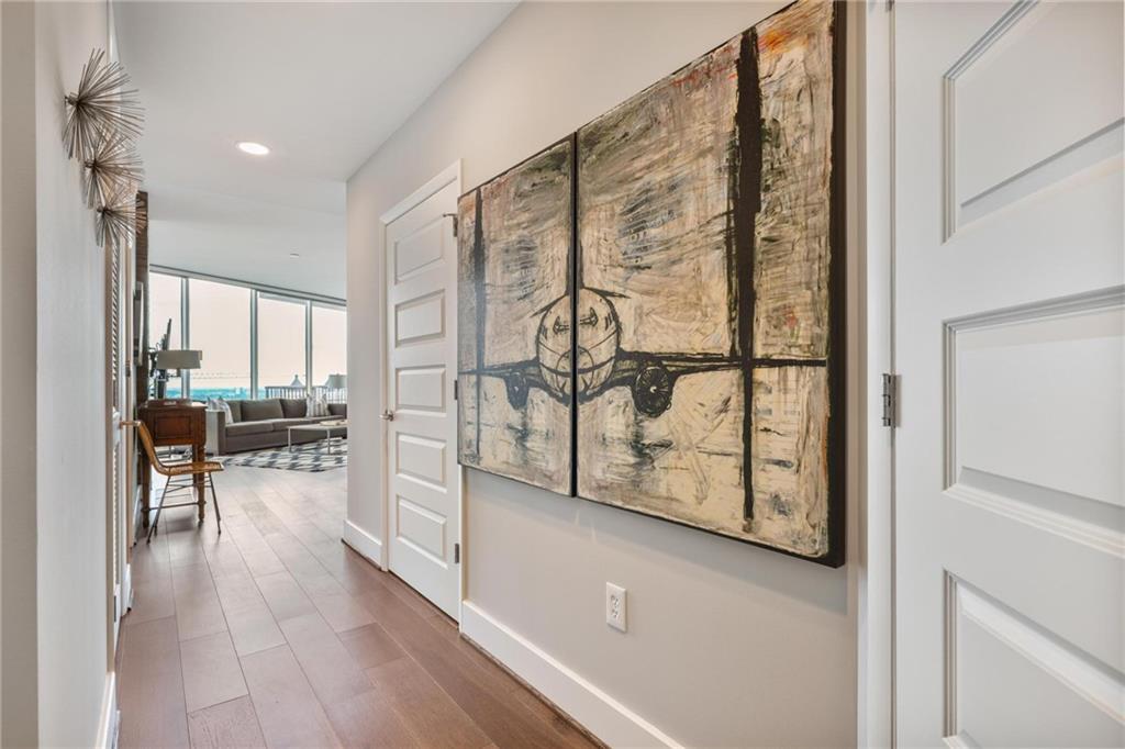 1080 Peachtree Street NE Unit 3303