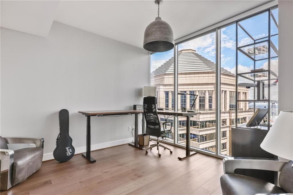 1080 Peachtree Street NE Unit 3303