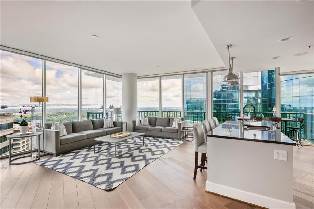 1080 Peachtree Street NE Unit 3303