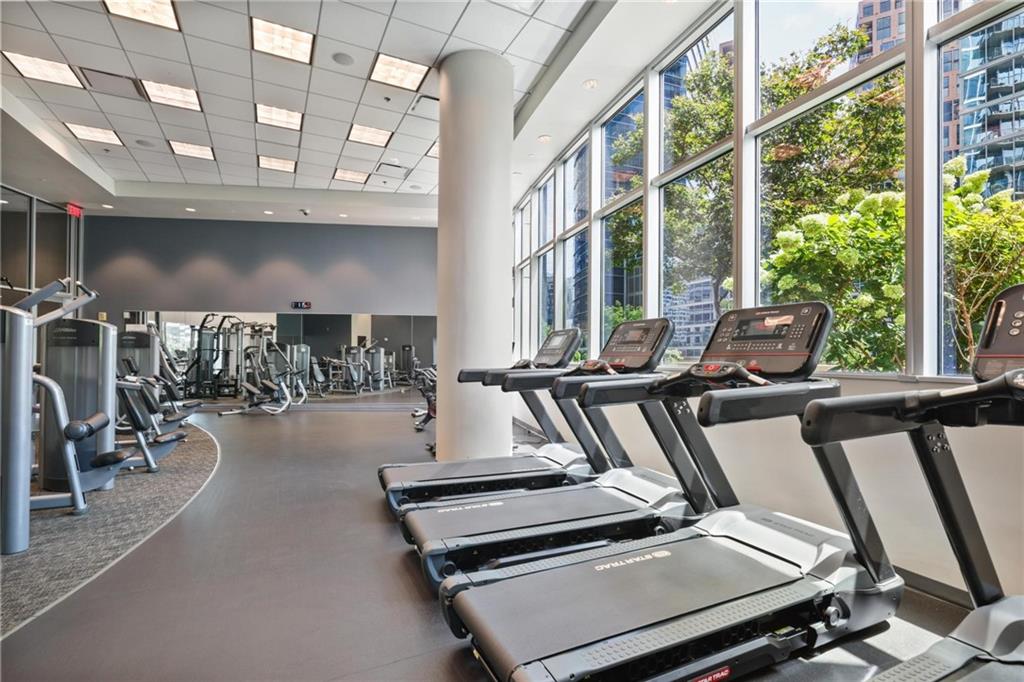 1080 Peachtree Street NE Unit 3303