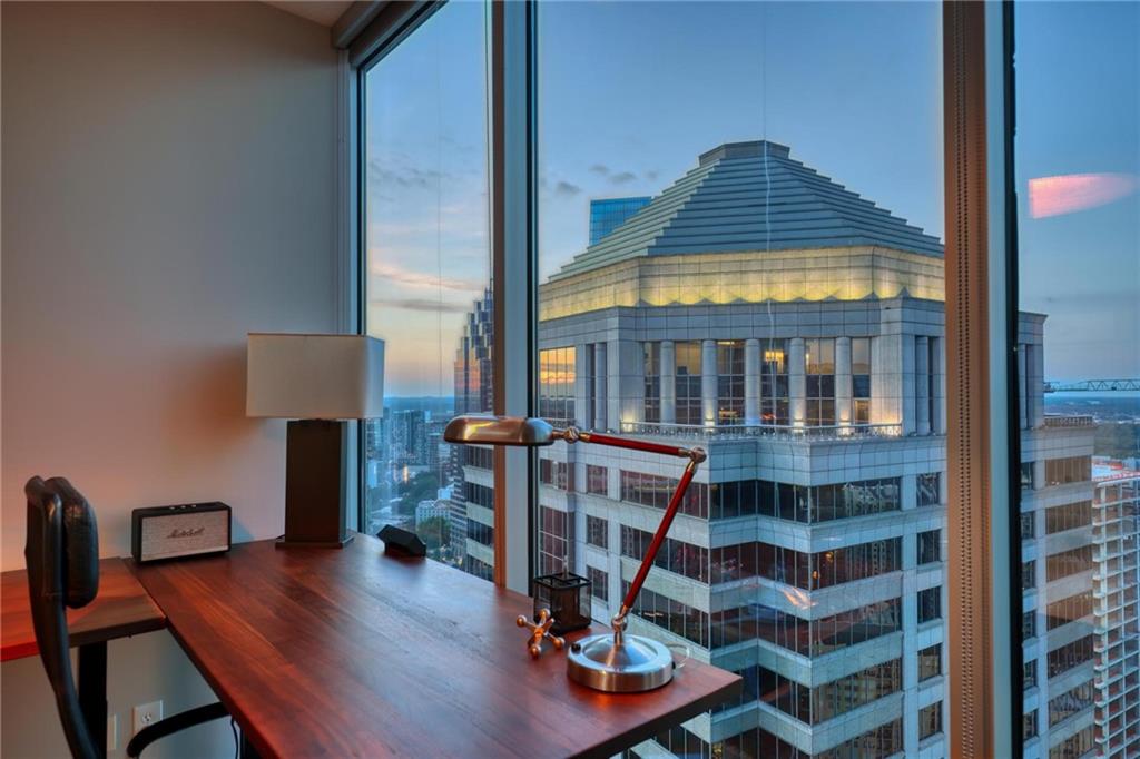 1080 Peachtree Street NE Unit 3303