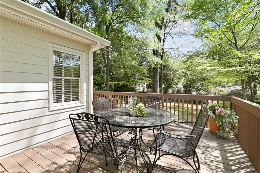 1825 Colland Drive NW