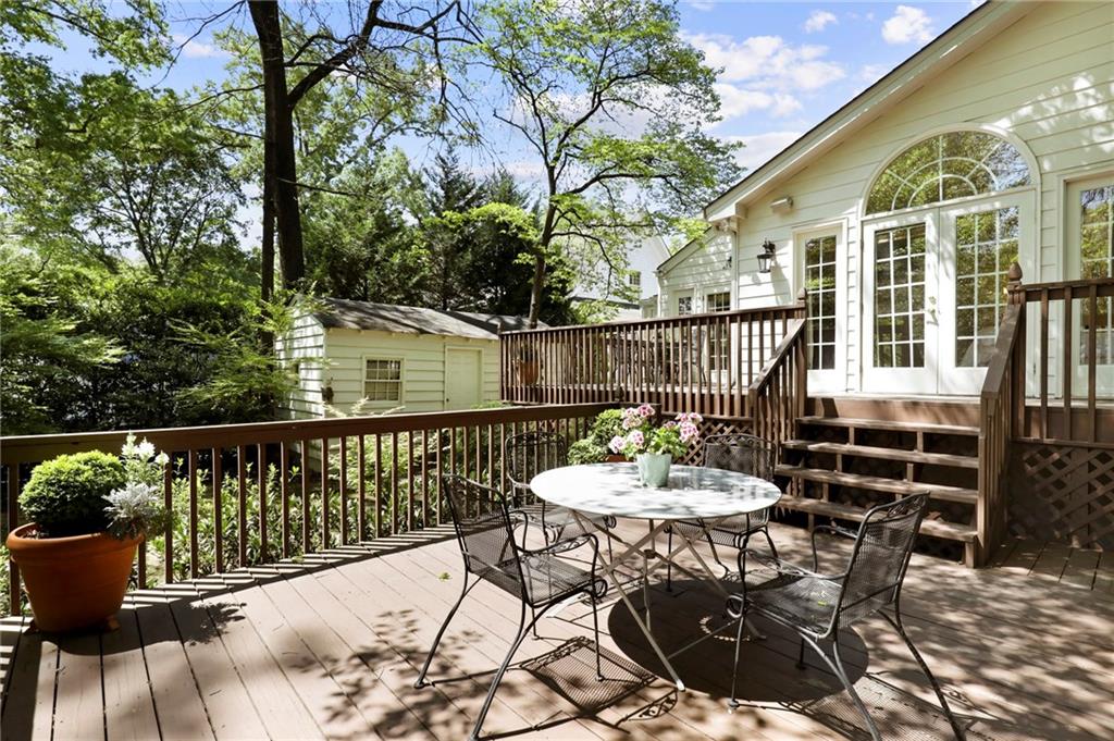 1825 Colland Drive NW