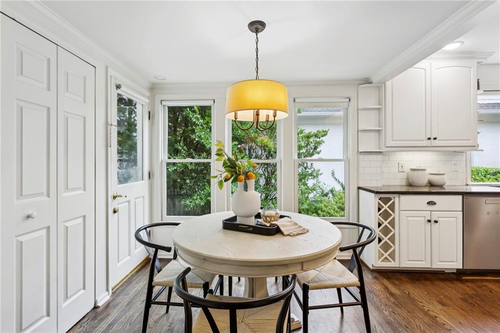 1825 Colland Drive NW