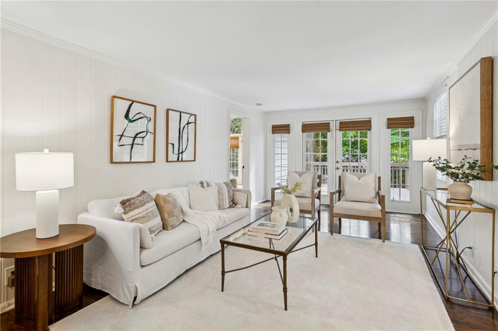 1825 Colland Drive NW