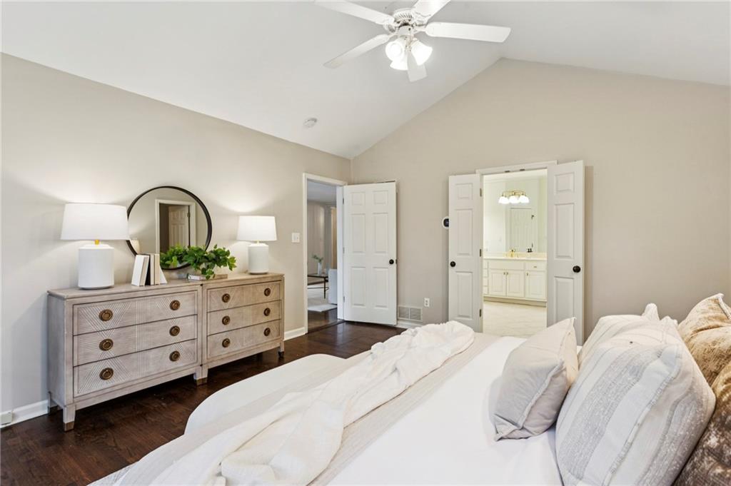 1825 Colland Drive NW