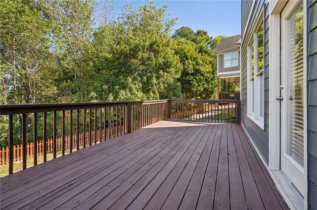 1612 Gilstrap Lane NW