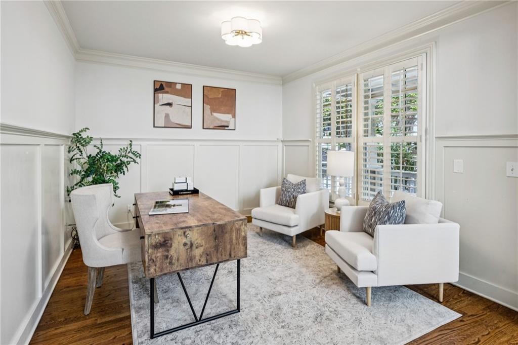 1612 Gilstrap Lane NW