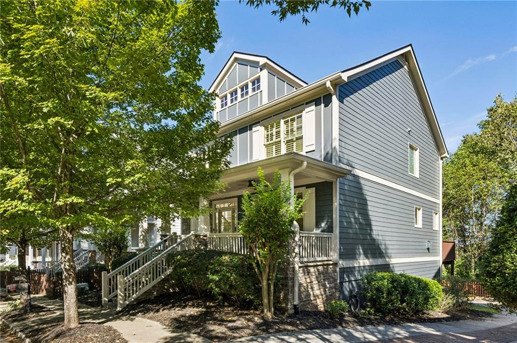 1612 Gilstrap Lane NW