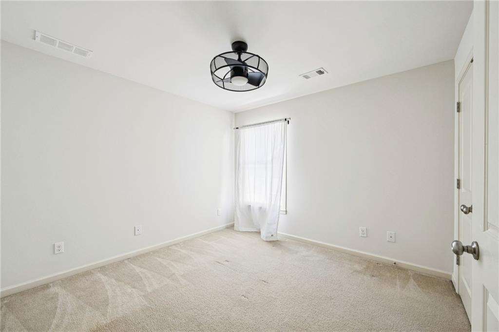 1612 Gilstrap Lane NW