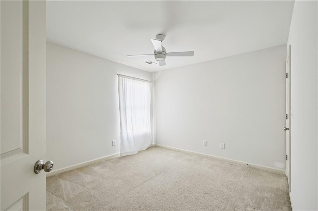 1612 Gilstrap Lane NW