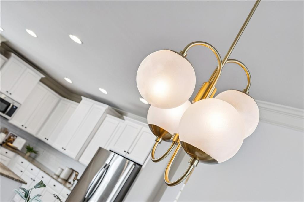 1612 Gilstrap Lane NW