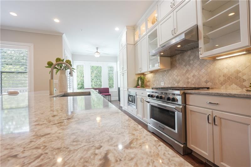 5836 Sandy Springs Circle