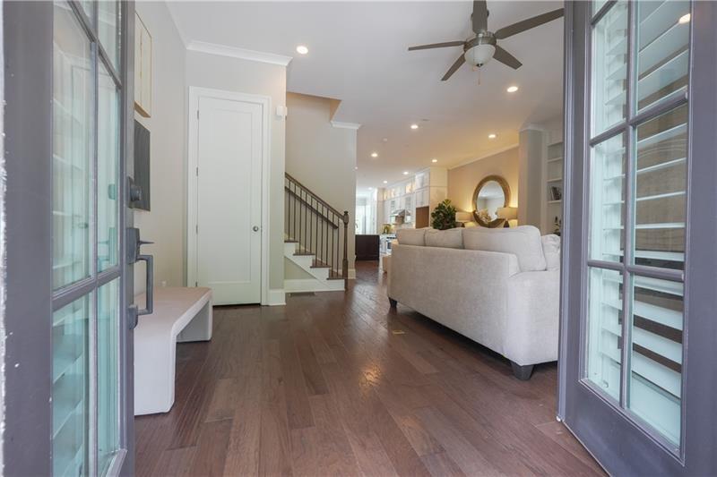 5836 Sandy Springs Circle