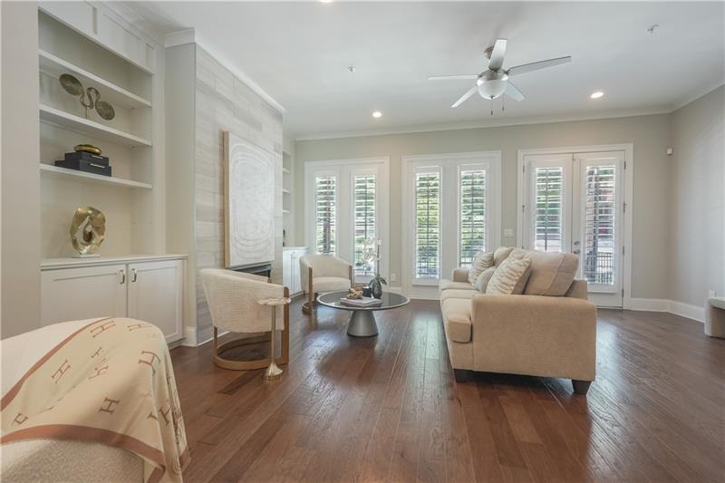 5836 Sandy Springs Circle