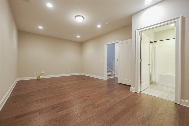 5836 Sandy Springs Circle