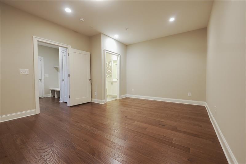 5836 Sandy Springs Circle