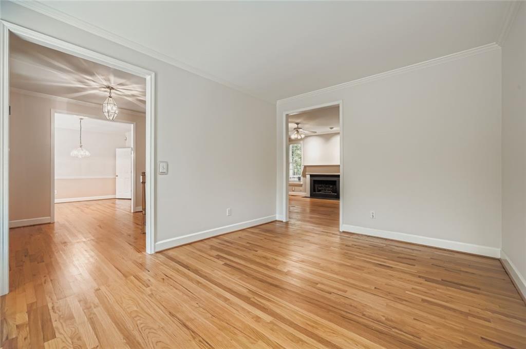 1231 Ivy Brook Lane NE