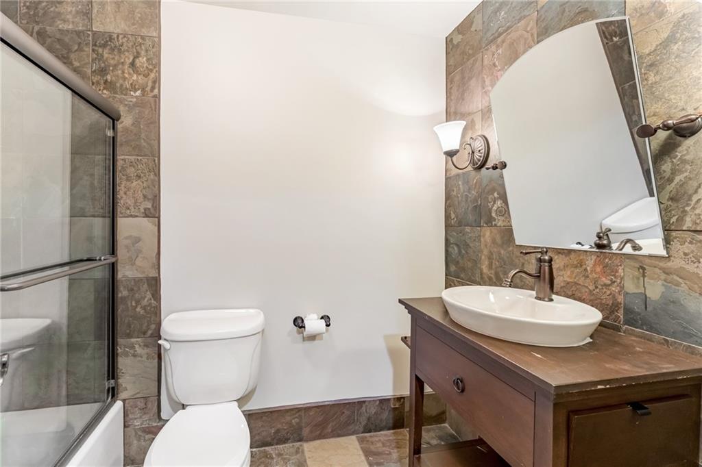 2071 Havenview Court