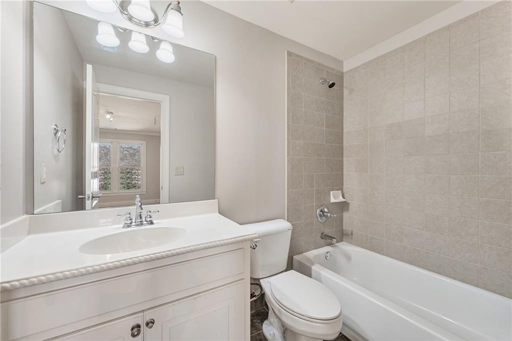 2071 Havenview Court