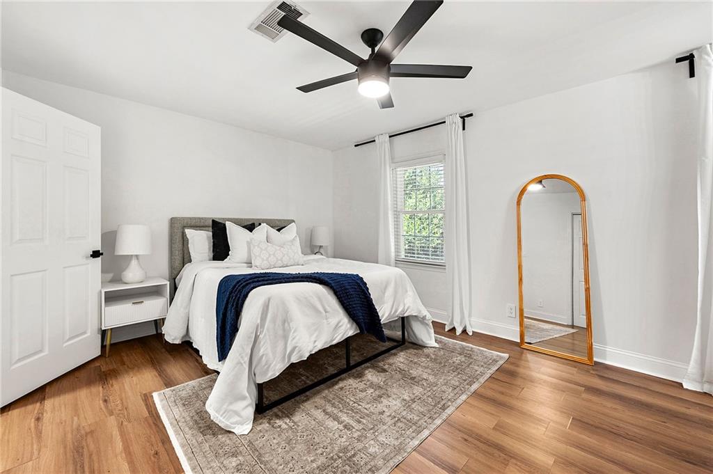 1498 Leafmore Place