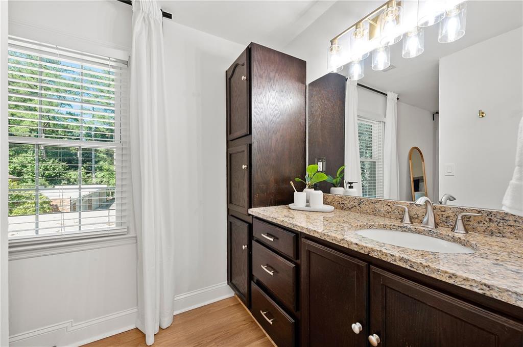 1498 Leafmore Place
