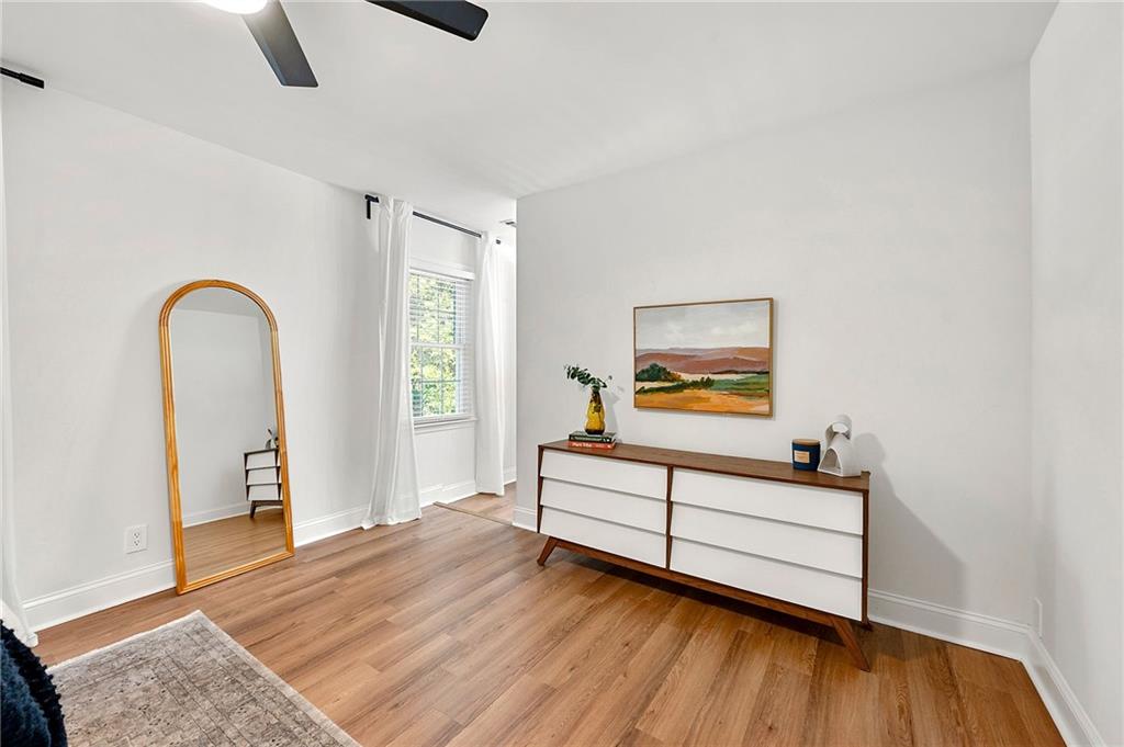1498 Leafmore Place