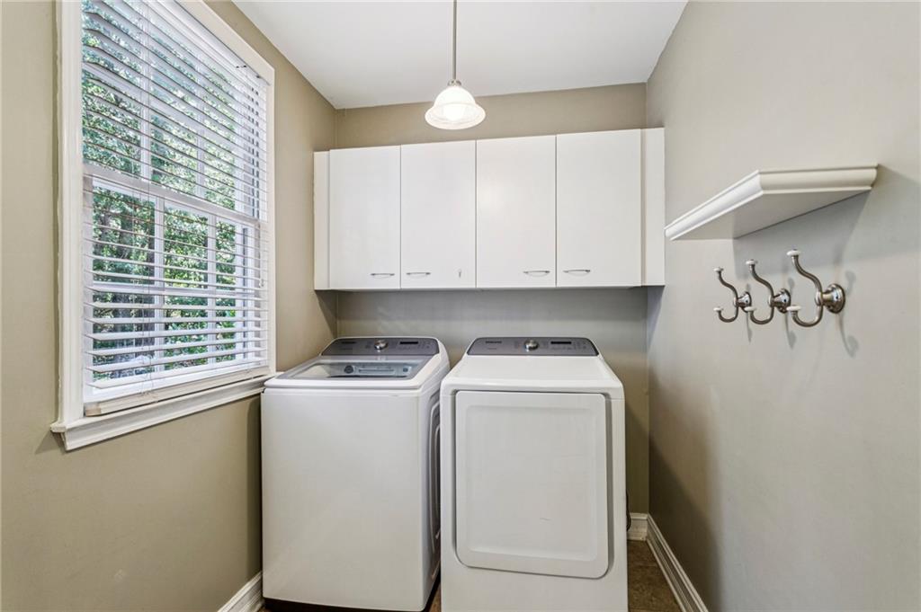 380 Wexford Overlook Drive