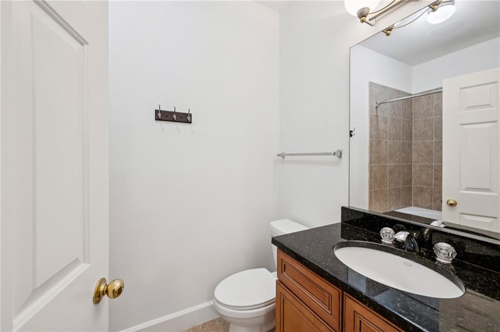 2921 Lenox Road NE Unit 106