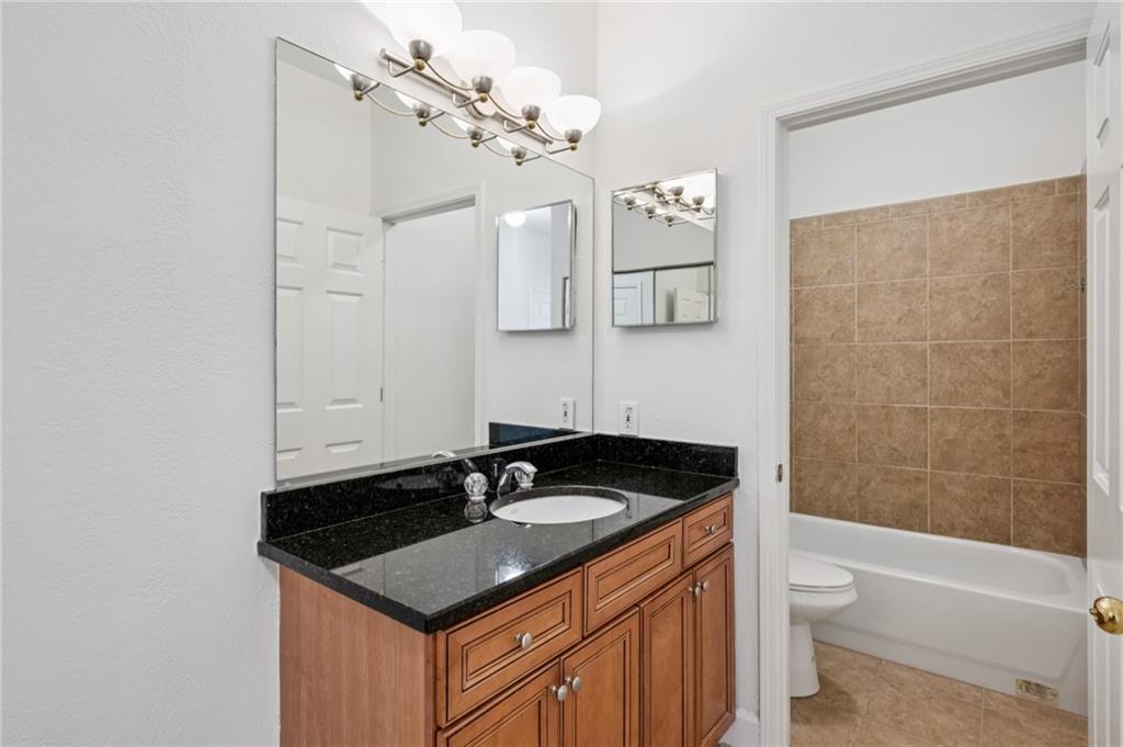 2921 Lenox Road NE Unit 106