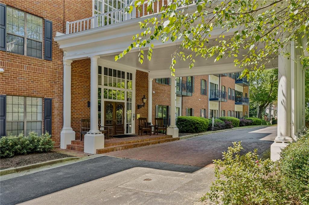 2921 Lenox Road NE Unit 106