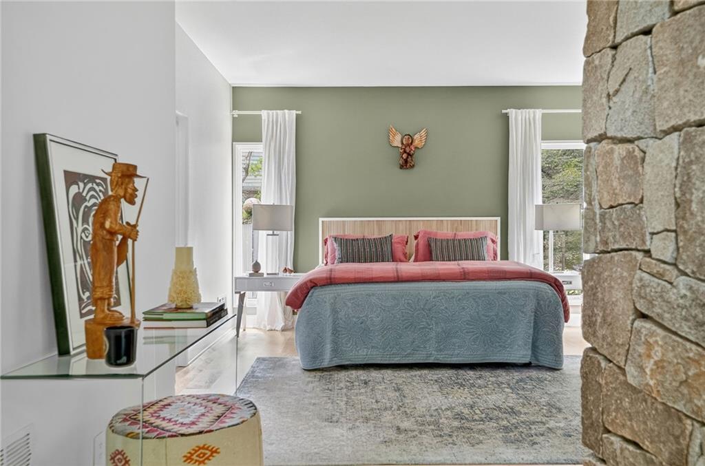 3033 E Pine Valley Road NW