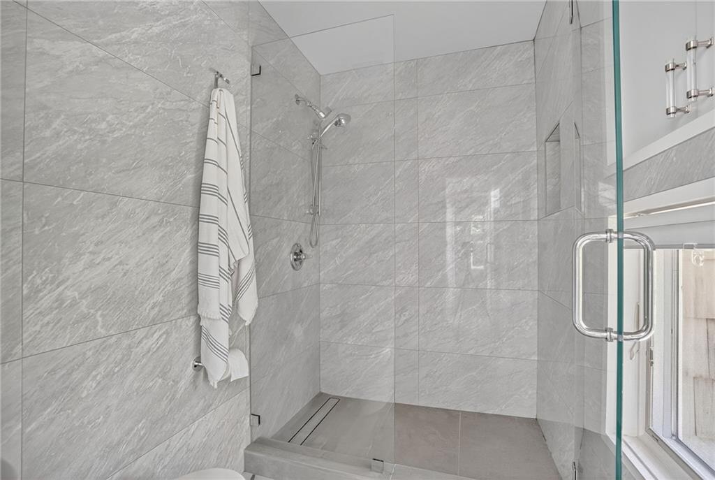 3033 E Pine Valley Road NW