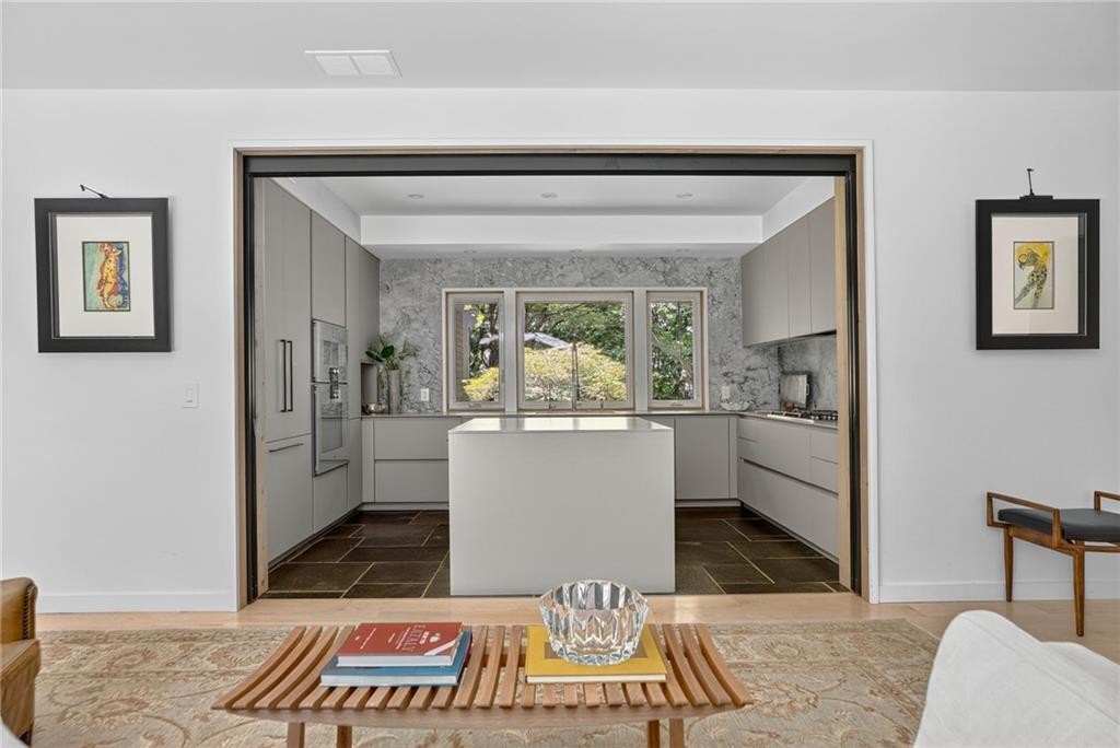 3033 E Pine Valley Road NW