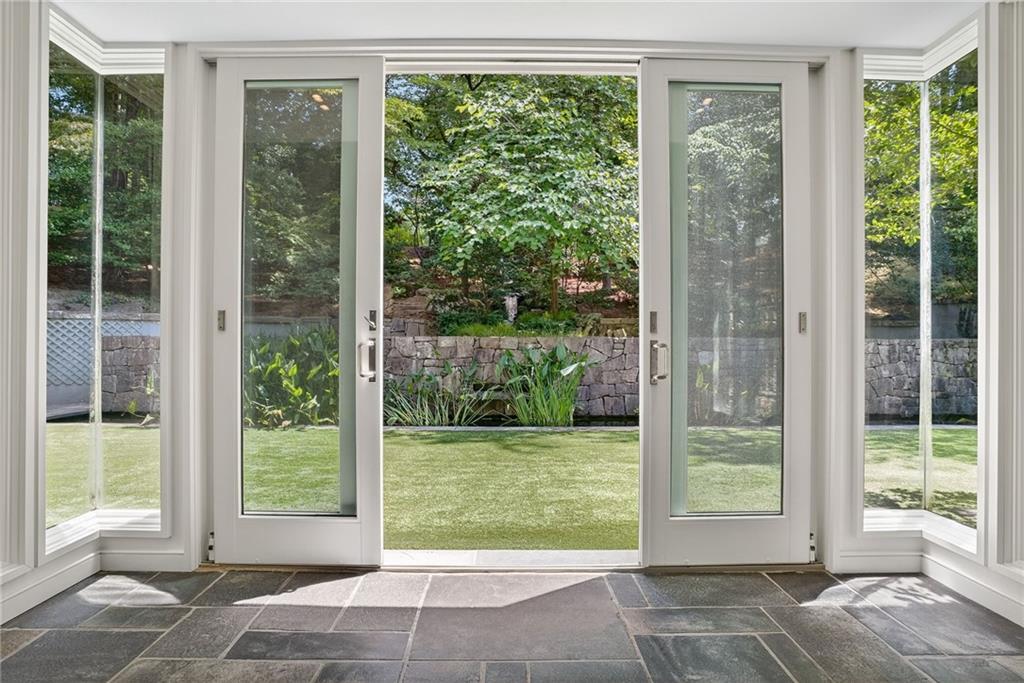 3033 E Pine Valley Road NW