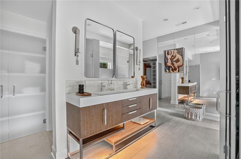 3033 E Pine Valley Road NW