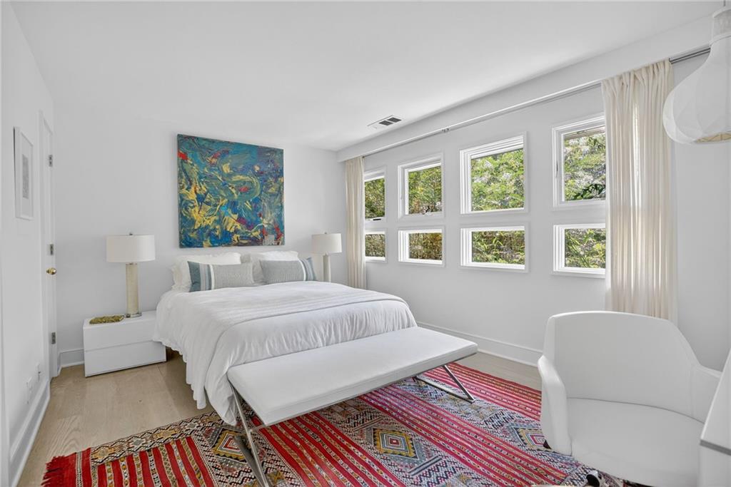 3033 E Pine Valley Road NW