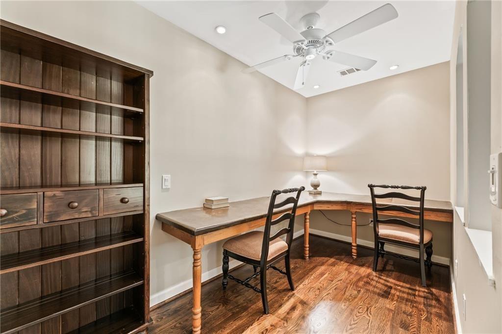 1225 Bay Pointe Terrace